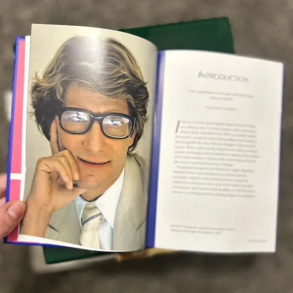 BOGO Little Book of YVES SAINT LAURENT The Story of the Iconic Fashion designer - Picture 3 of 5